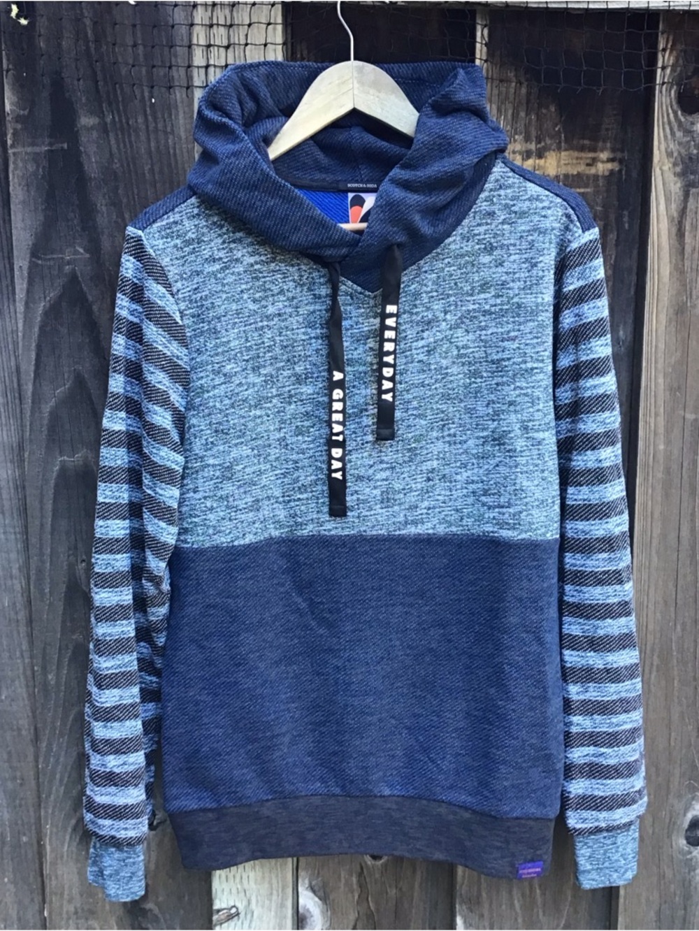 Scotch And Soda The Peaks Hoodie Sweater Mens Medium Blue Pattern Pullover